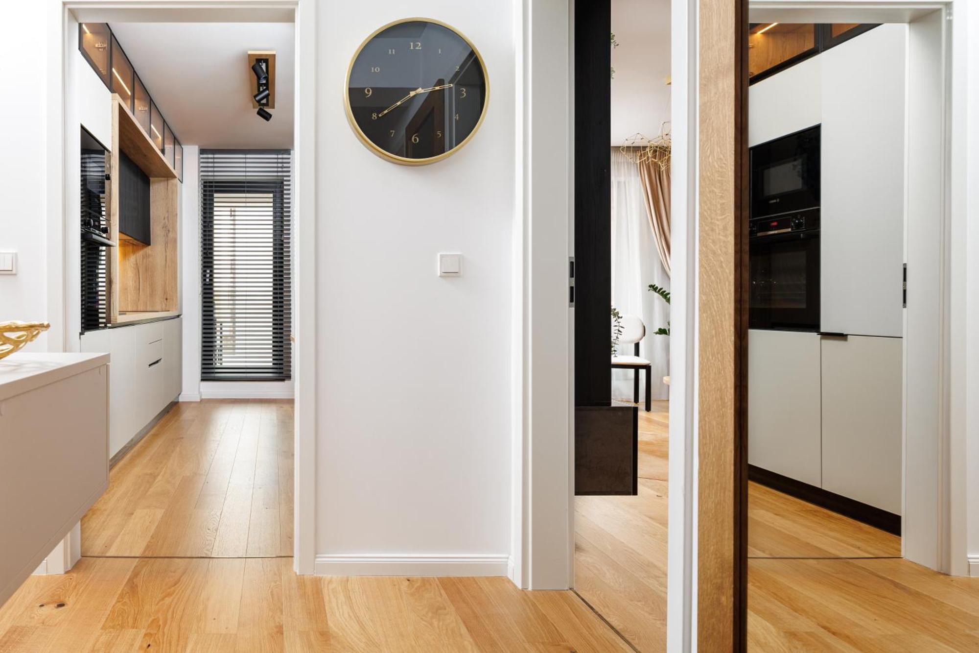 Pure Living Apartment W. Private Parking Braşov Buitenkant foto